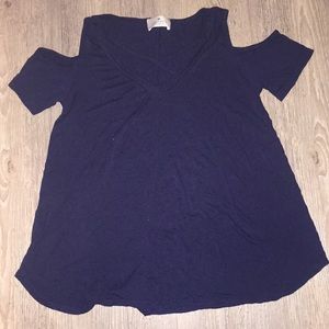 Junior or women’s shirt